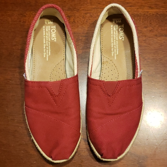 Toms red striped canvas slip ons - Picture 6 of 8